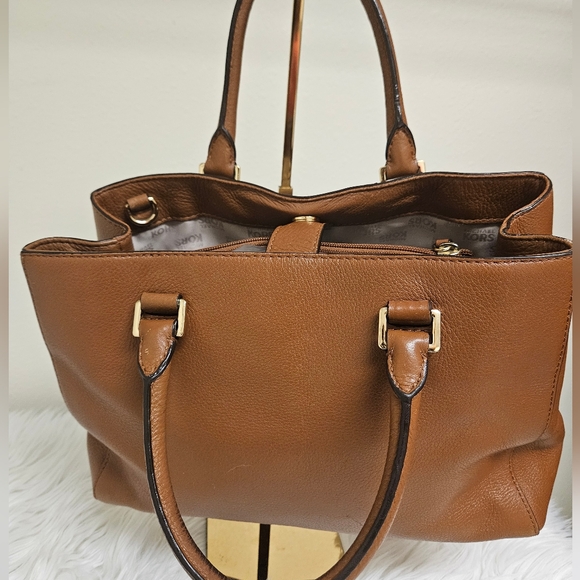 Michael Michael Kors Handbag - Picture 6 of 6